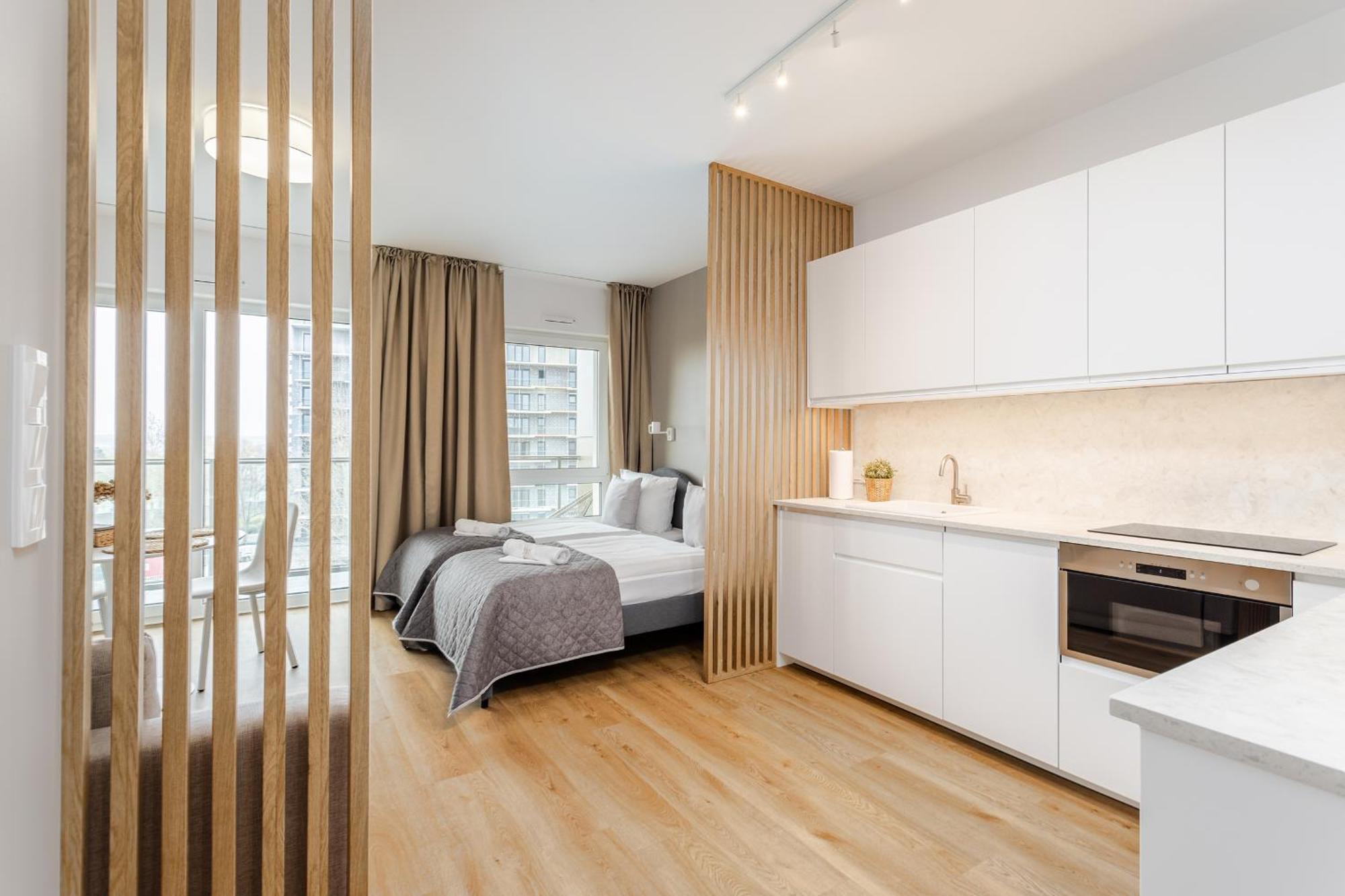 Apartament Very Berry - Naramowicka 106a - Z Garazem I Balkonem- Self Check In 24h *